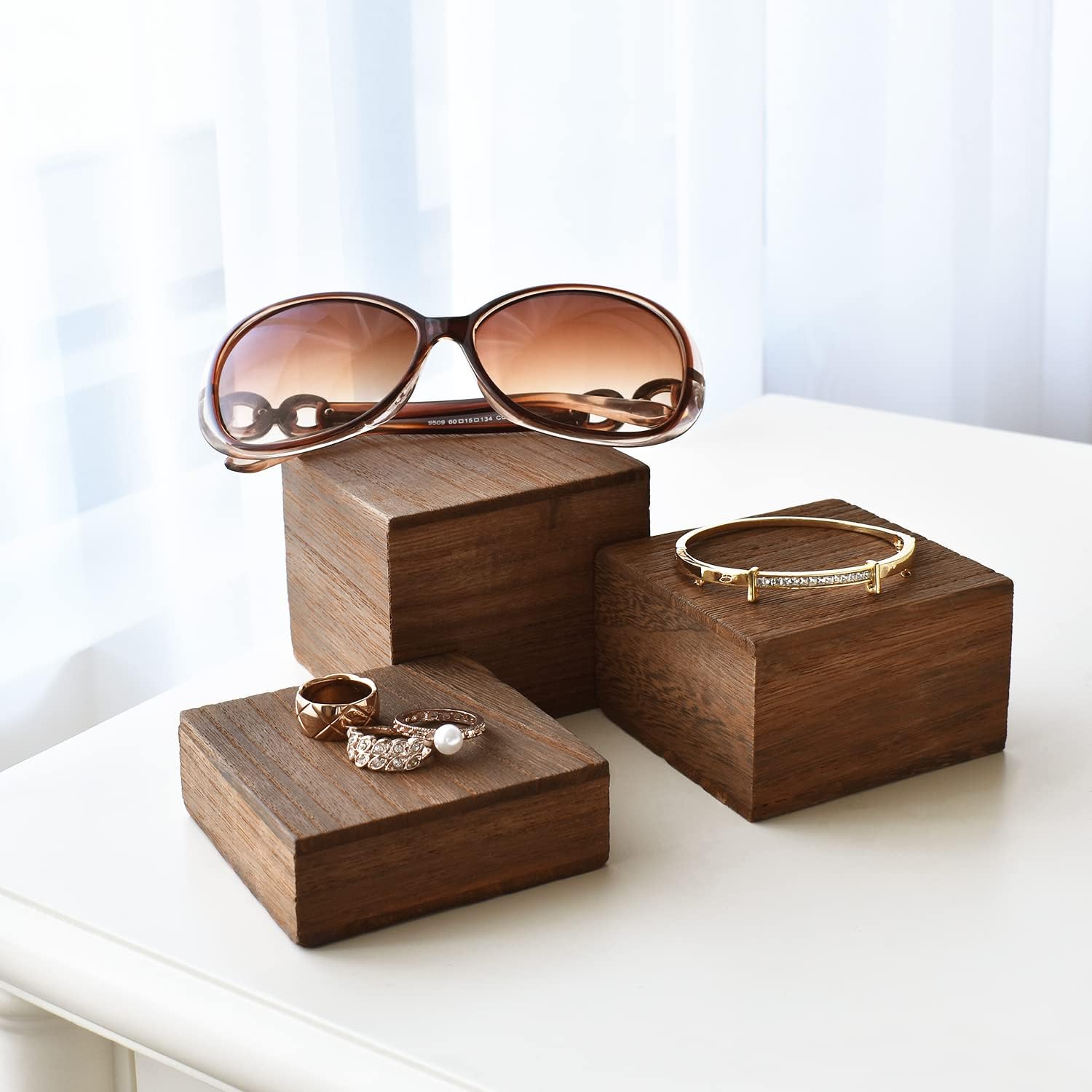 Wooden Display Risers Set - 3  – обзор и цена Display Risers Set